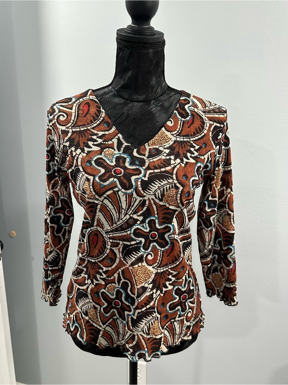 Chico's Brown Multi-Color Floral V-Neck Long Sleeve Top
